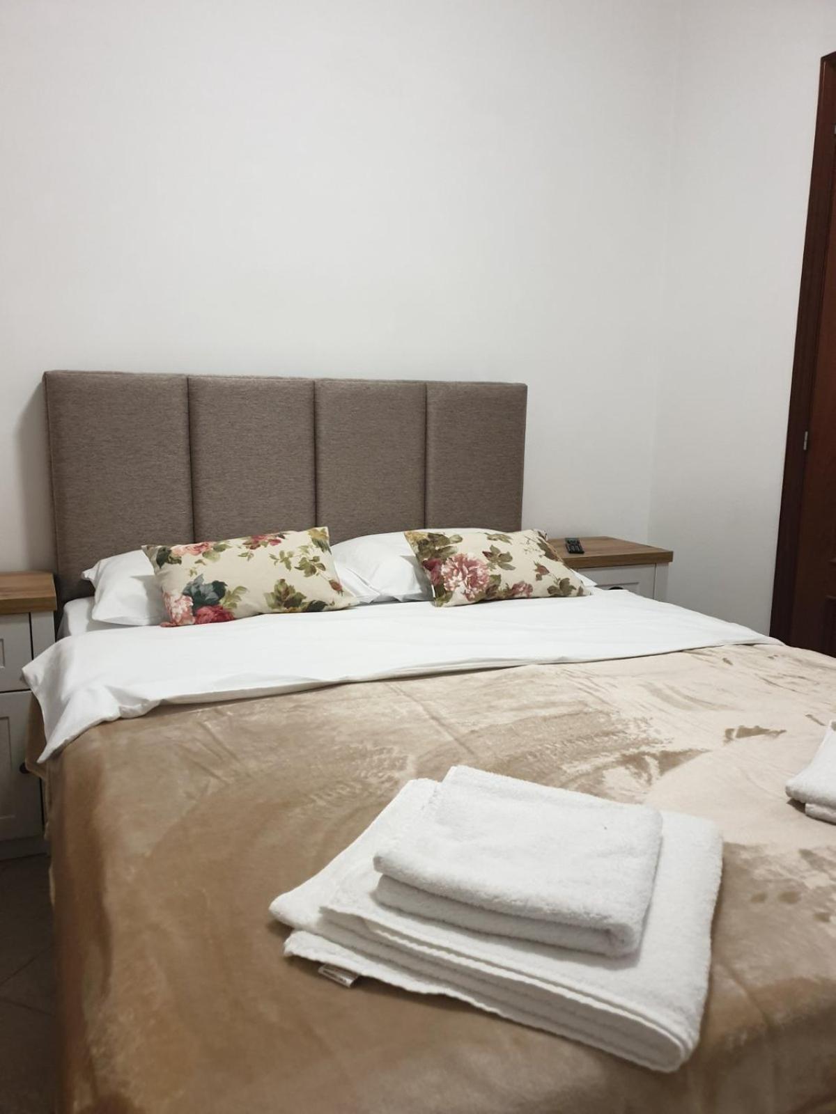Ana'S Place Near The Sea Κότορ Εξωτερικό φωτογραφία